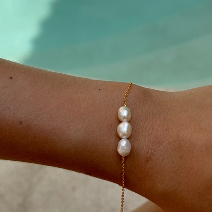 LILY PEARL BRACELET