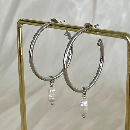 LUCIA PEARL HOOPS