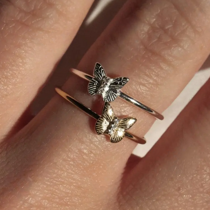 ELARA RING